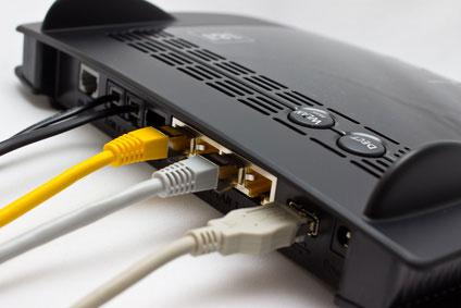 Router mit Telefon verbinden mit TAE-F-Stecker oder anderem Kabel