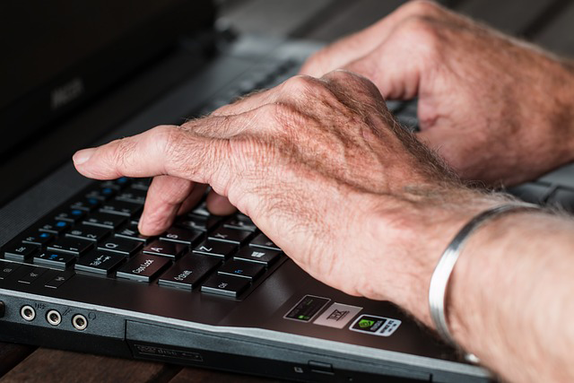 Bedürfnisse von Senioren beim Internetzugang